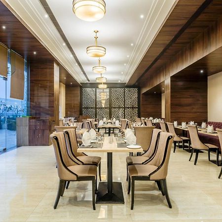 Golden Suites Gurgaon Inde Hotels Luaran gambar