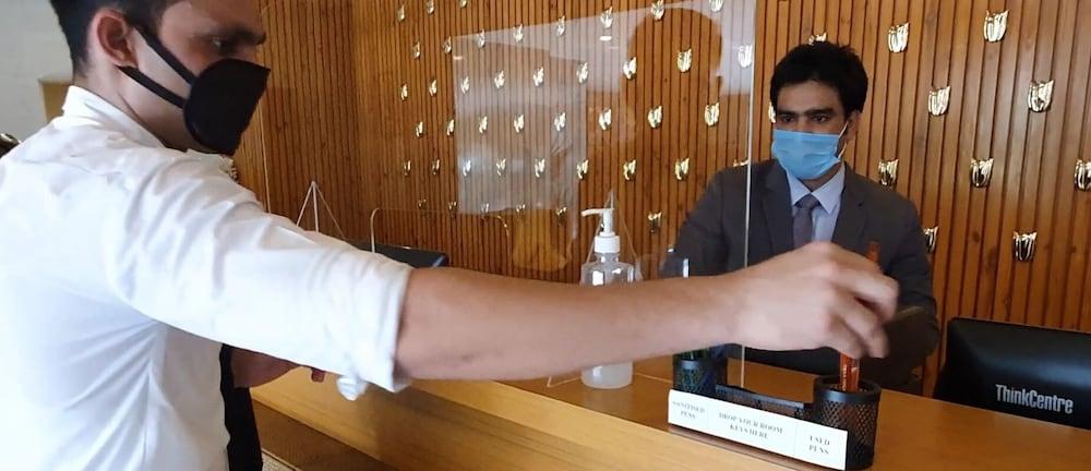 Golden Suites Gurgaon Inde Hotels Luaran gambar