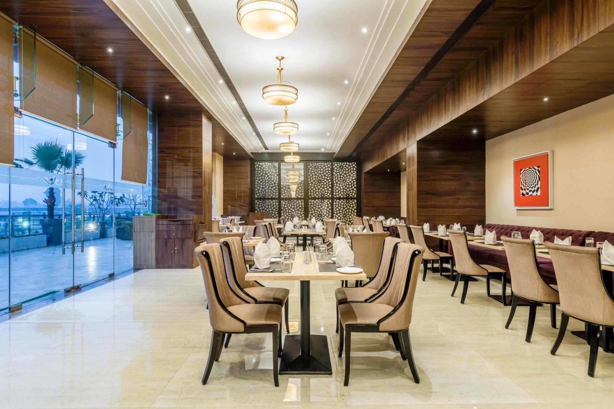 Golden Suites Gurgaon Inde Hotels Luaran gambar