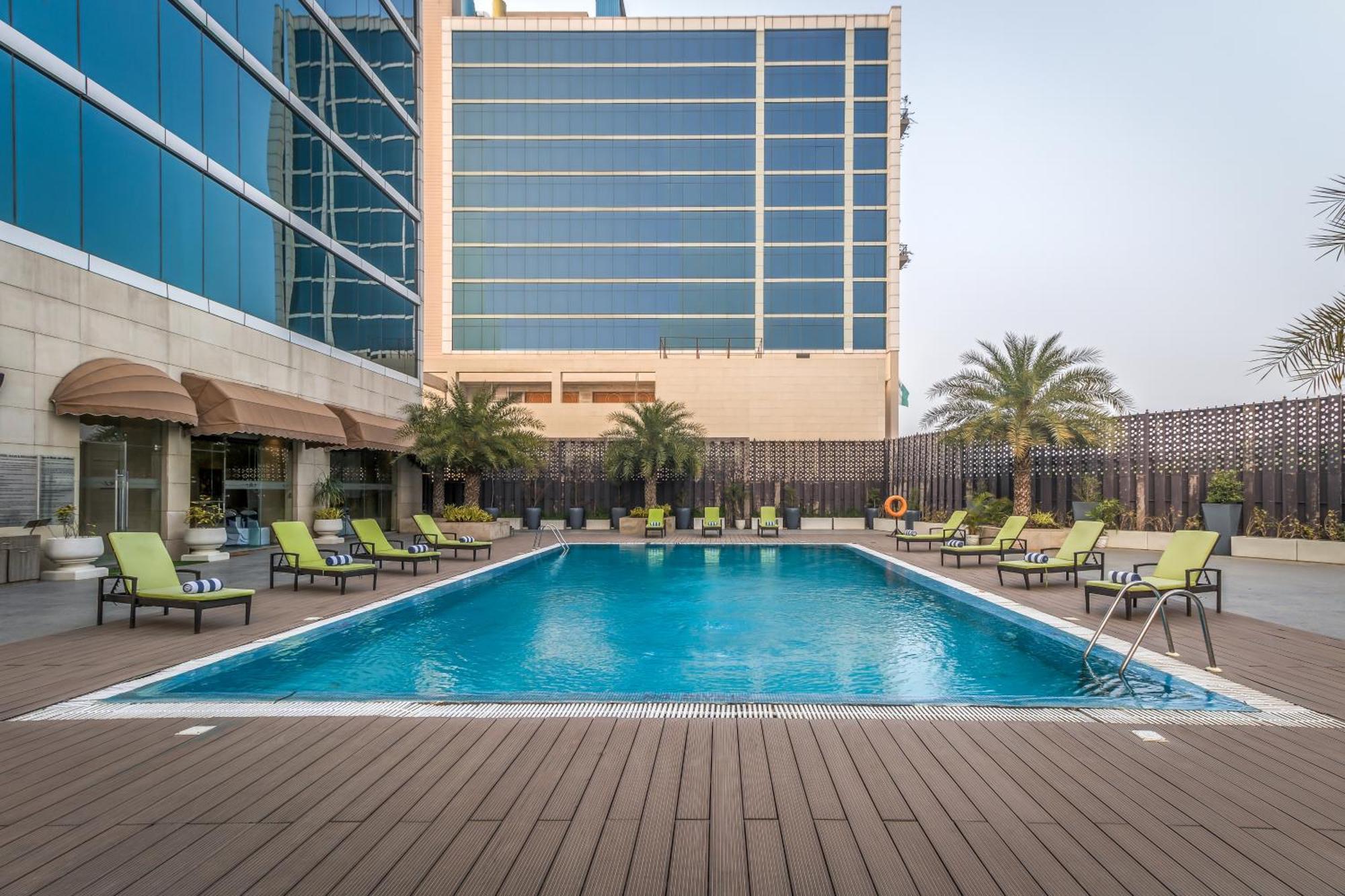 Golden Suites Gurgaon Inde Hotels Luaran gambar