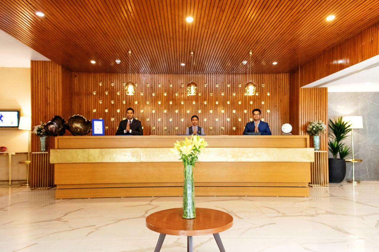 Golden Suites Gurgaon Inde Hotels Luaran gambar