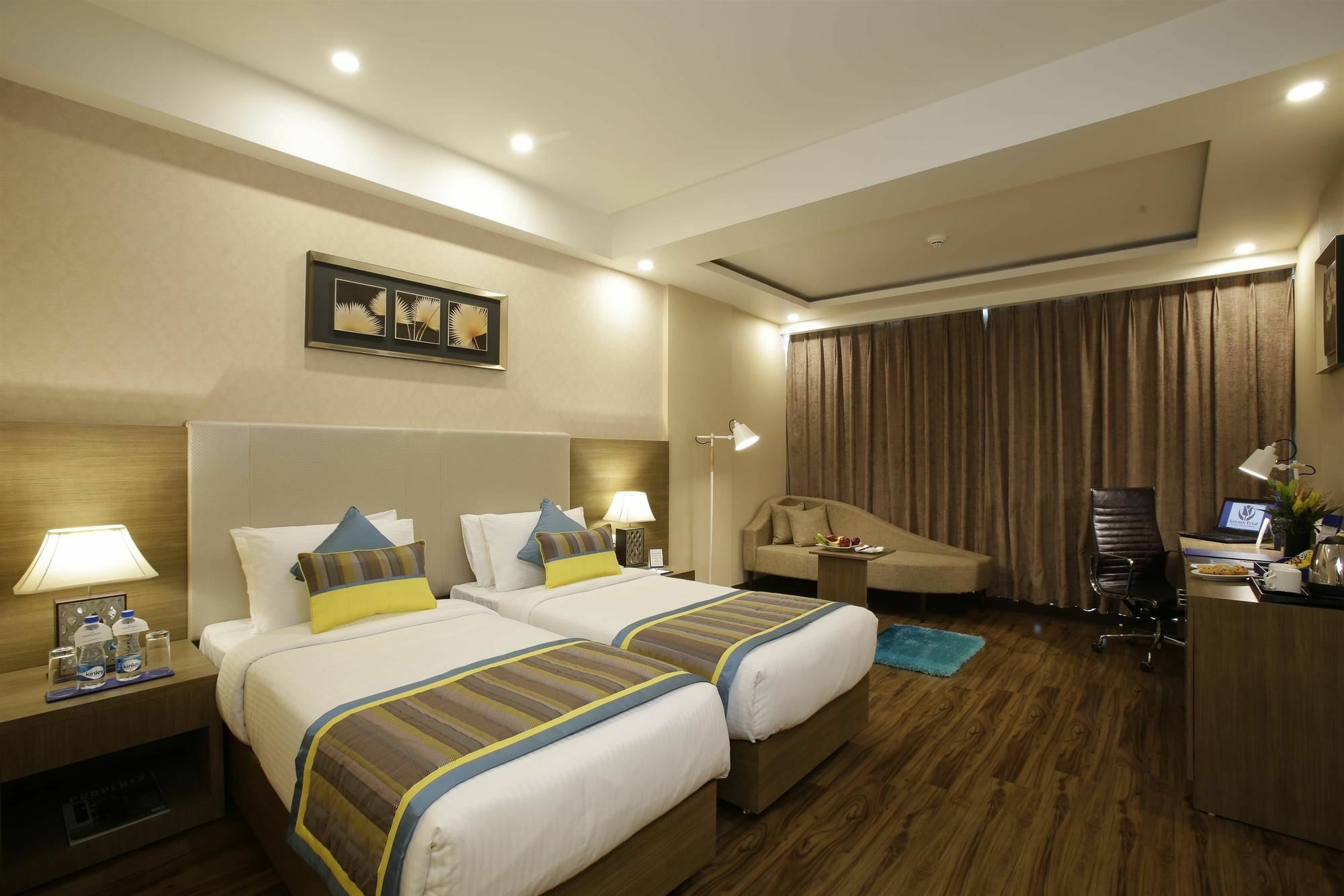 Golden Suites Gurgaon Inde Hotels Luaran gambar
