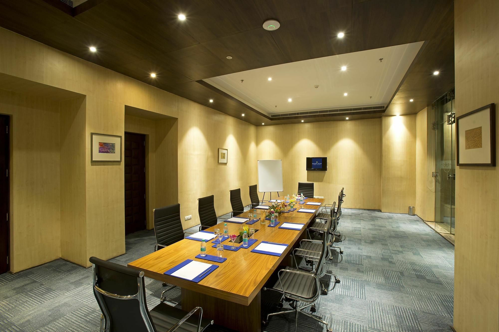 Golden Suites Gurgaon Inde Hotels Luaran gambar