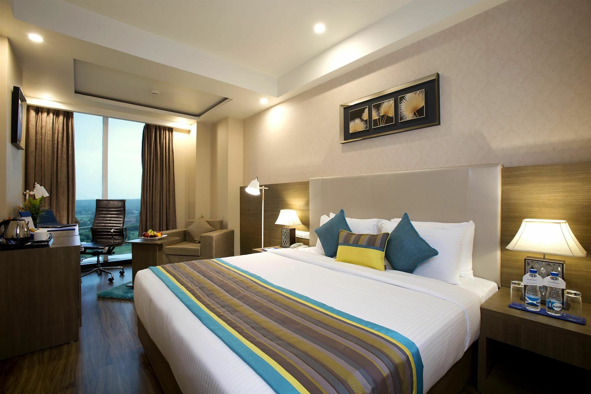 Golden Suites Gurgaon Inde Hotels Luaran gambar